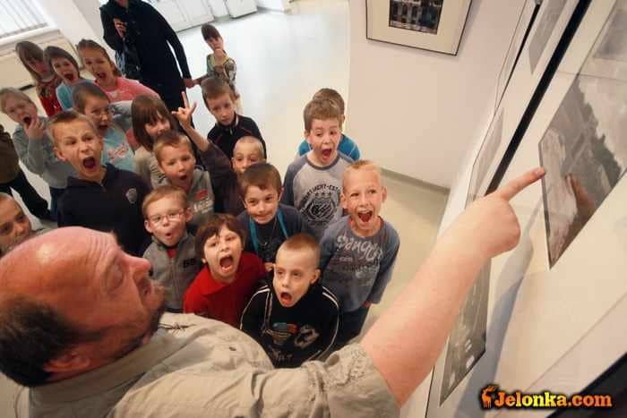 Oswajanie z fotografią w BWA