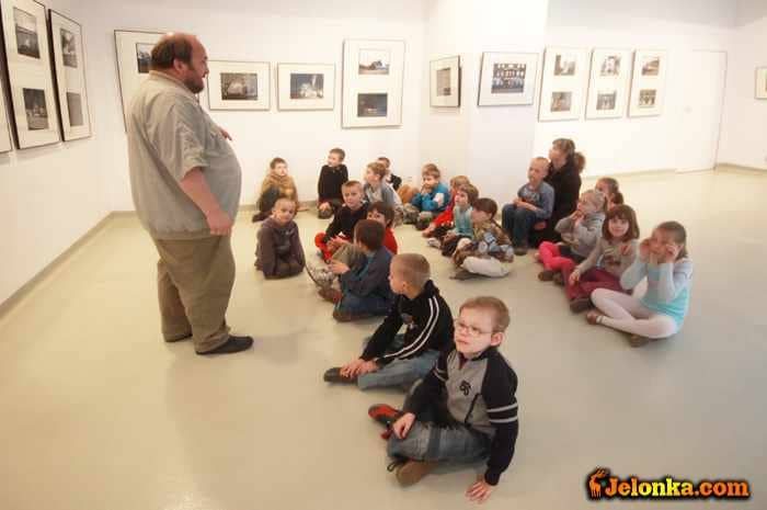 Oswajanie z fotografią w BWA