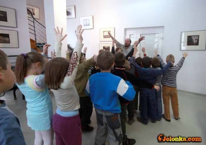Oswajanie z fotografią w BWA