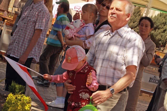 Święto Konstytucji 3 Maja – z pompą i nudą (obejrzyj video)