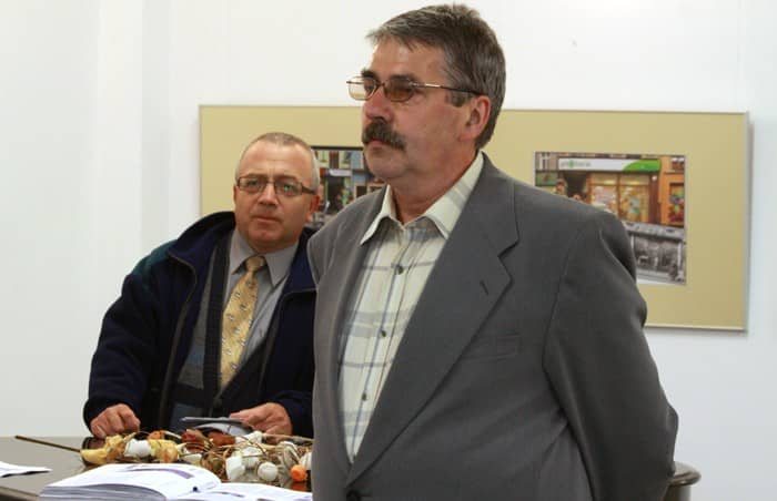 Jelenia Góra i ludzie z pasją w antyramach