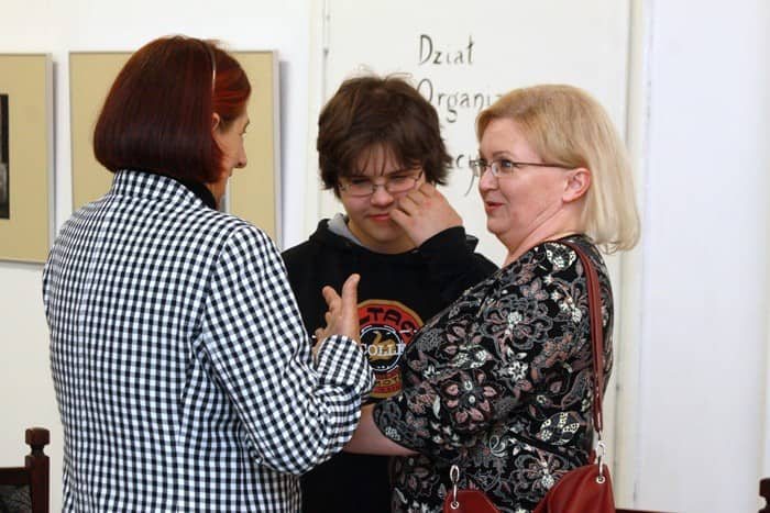 Jelenia Góra i ludzie z pasją w antyramach