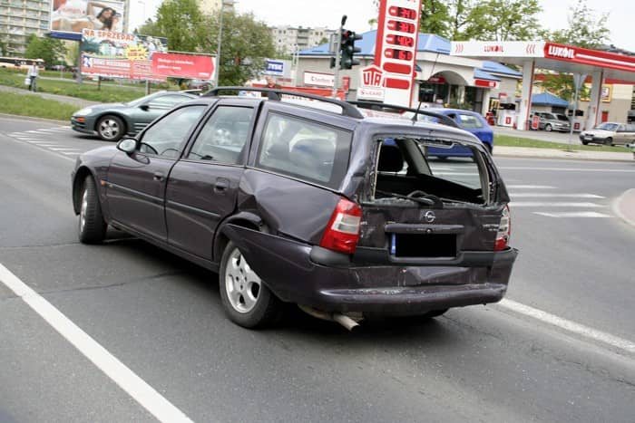 Tir wjechał w tył opla vectry