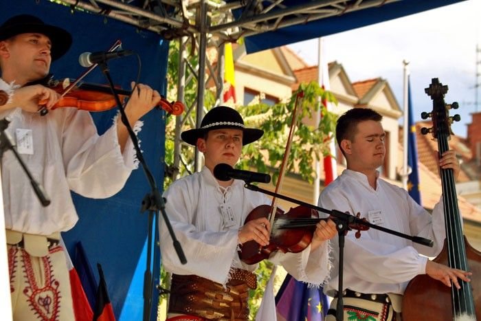 Karkonoskie tradycje z Indianinem i Leninem – video