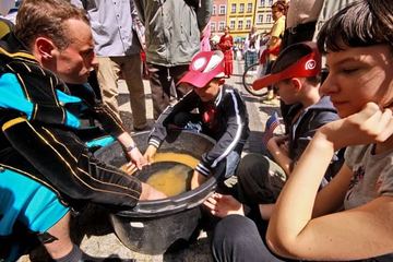Karkonoskie tradycje z Indianinem i Leninem – video