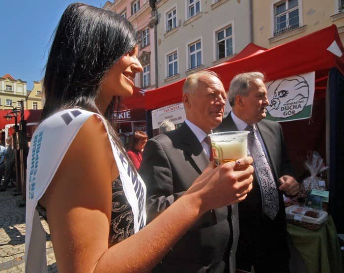 Karkonoskie tradycje z Indianinem i Leninem – video