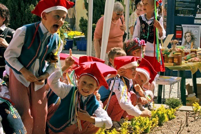 Karkonoskie tradycje z Indianinem i Leninem – video