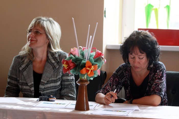 Uczniowie zakochani w poezji