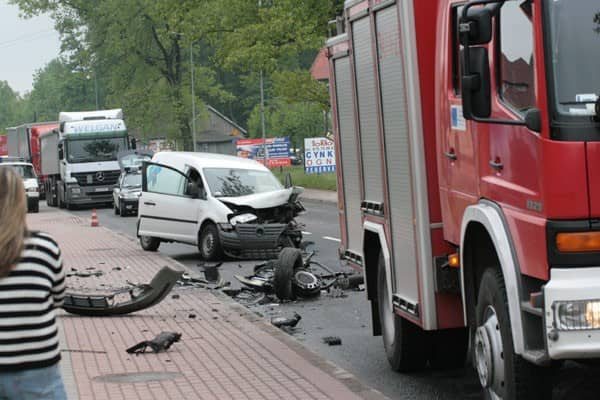 Czołówka na Wrocławskiej – jedna osoba ranna