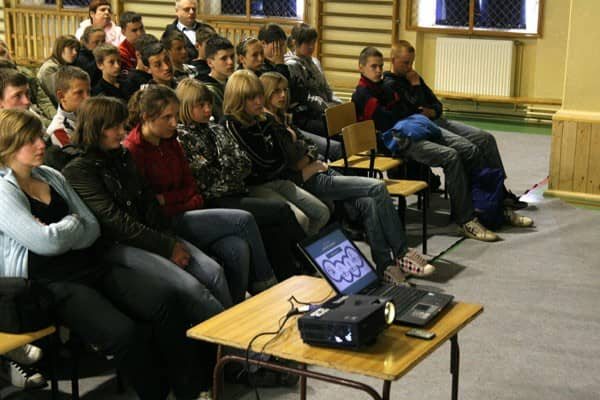 Młodzi nauczą się pomagać