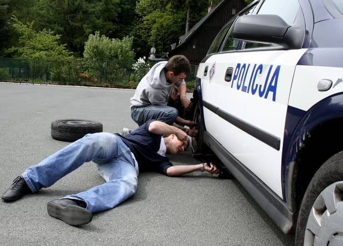 „Mechanik” najlepszy z wiedzy o motoryzacji