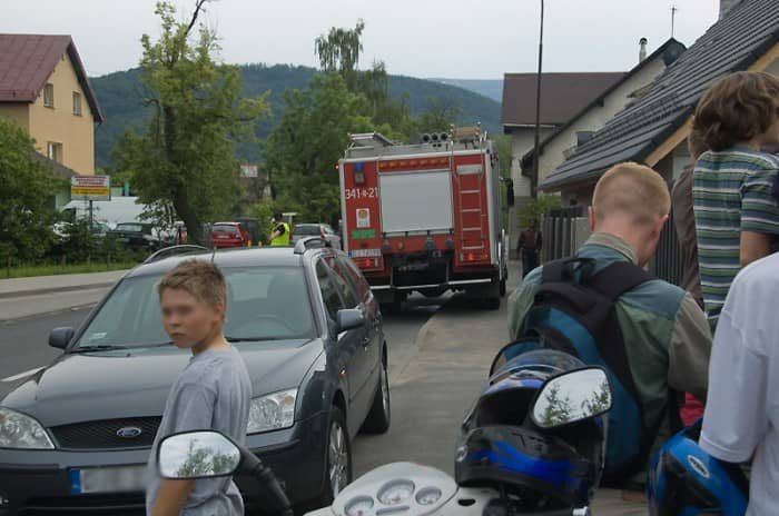 Dach szopy przygniótł człowieka