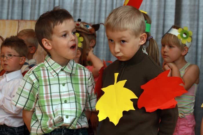 Atak Kapturków: czerwonych, zielonych i międzynarodowych – video!