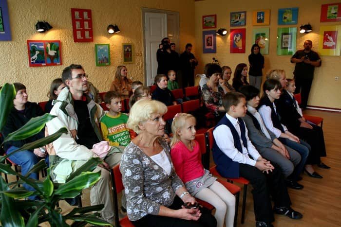 Wysokie loty białych bocianów