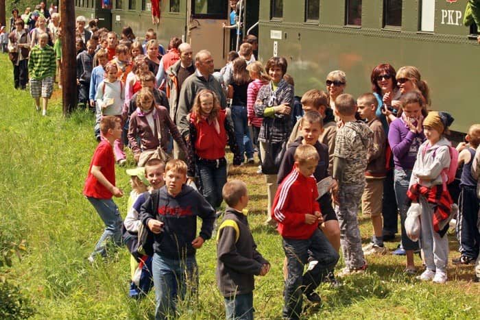 Retro–frajda na torowisku! – video