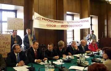 Radni byli przeciw, woda i tak zdrożeje