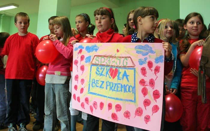 Precz z przemocą w szkołach