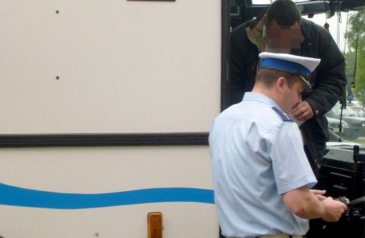 Na łysych oponach na wycieczkę do Niemiec