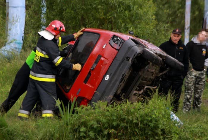 Kto utopił fiata uno?