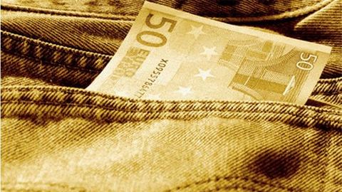 Pieniądze kluczem do wiedzy
