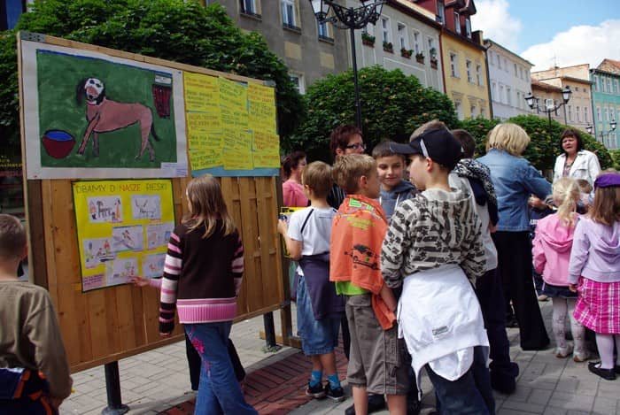 Razem w kolorowej kupie