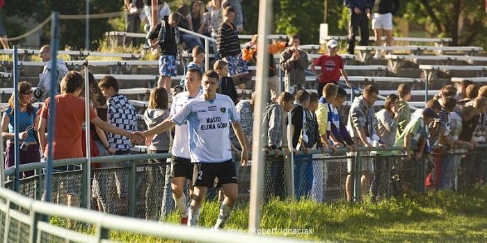 Karkonosze zdeklasowane przez III–ligowca
