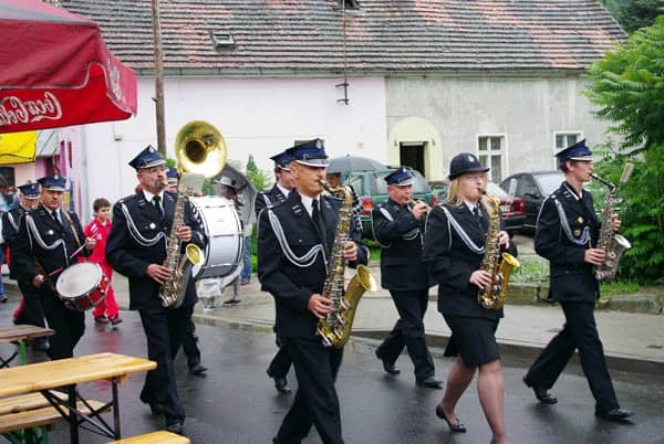 Kryształowy Weekend w strugach deszczu
