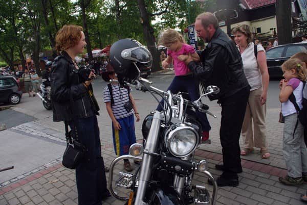 Parada Harleyów w mgnieniu oka