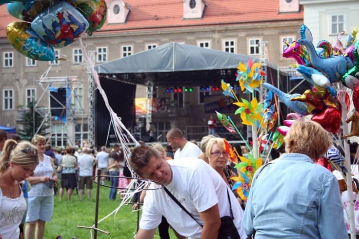 Roztańczony Park Zdrojowy w błocie