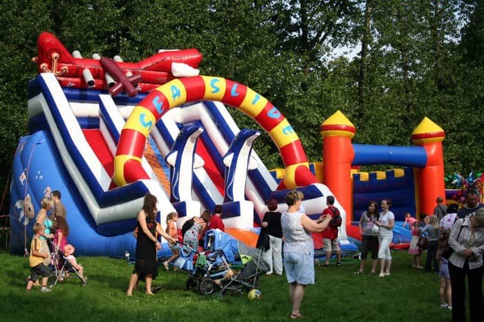 Roztańczony Park Zdrojowy w błocie