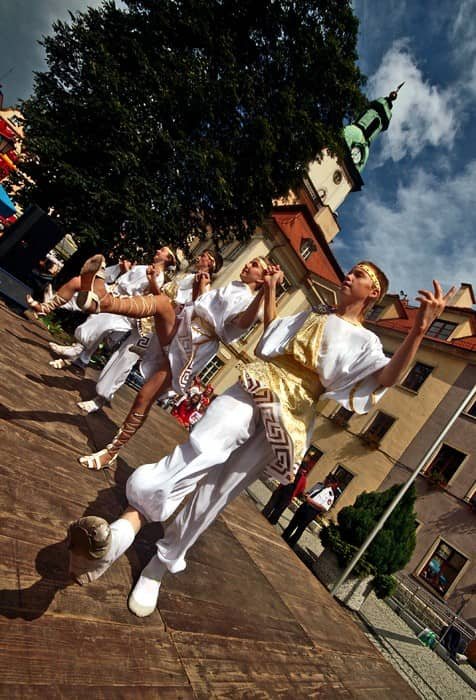 Wakacje bezpieczne, rozśpiewane, roztańczone!
