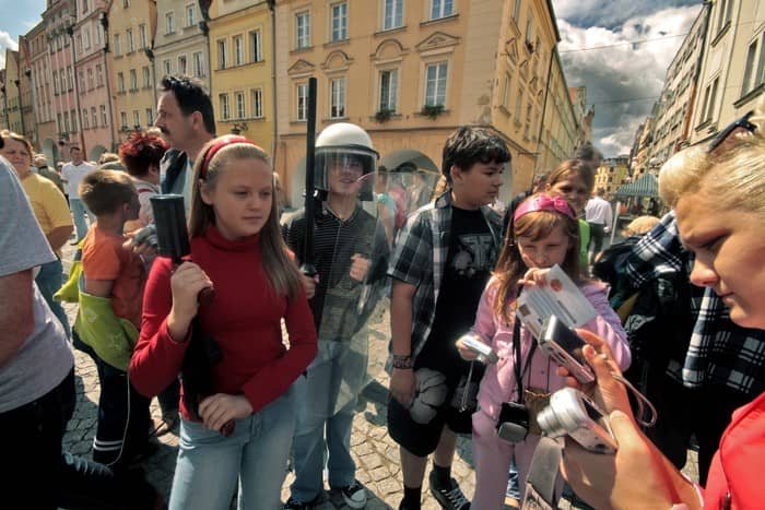 Wakacje bezpieczne, rozśpiewane, roztańczone!
