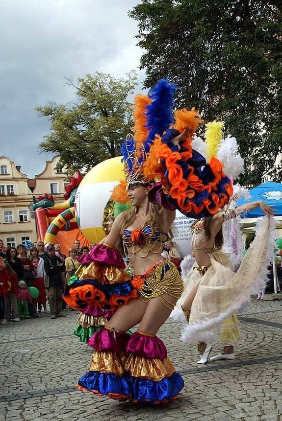 Wakacje bezpieczne, rozśpiewane, roztańczone!