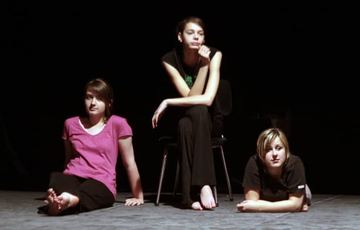 „Lato w teatrze”: echa walki