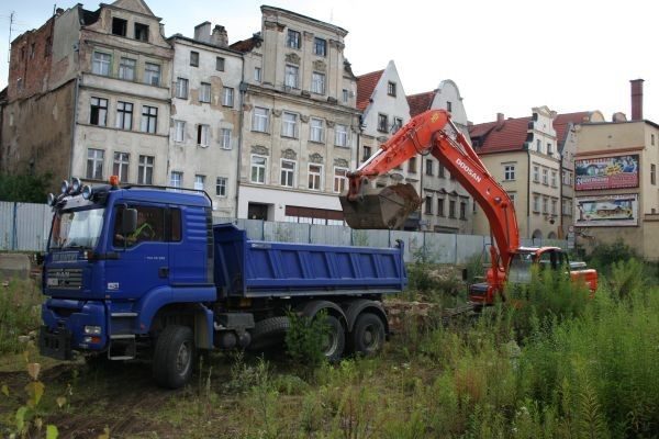 Wbili pierwsze łopaty pod Pasaż Grodzki