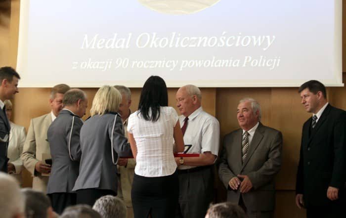 Wszystkiego najlepszego, panie i panowie policjanci!