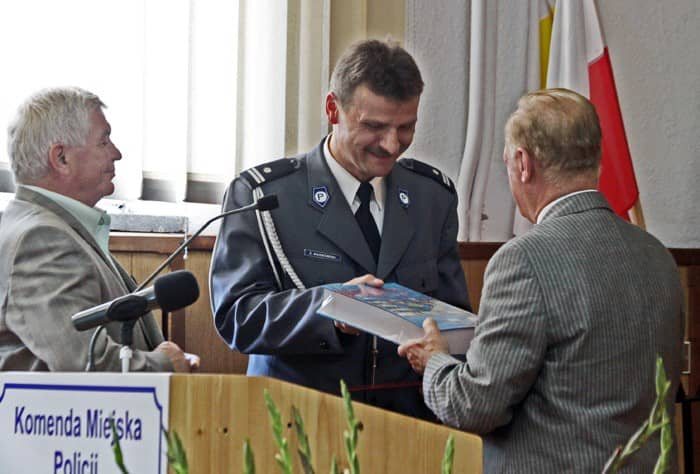 Wszystkiego najlepszego, panie i panowie policjanci!