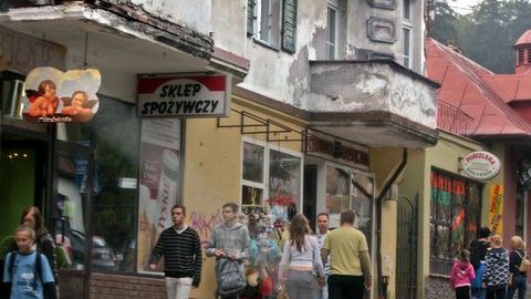 Kurort się sypie na oczach turystów