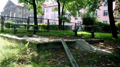 Demolki z nudów