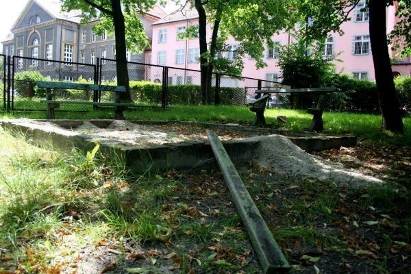 Demolki z nudów
