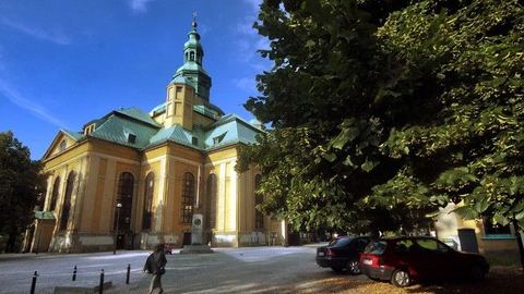 Kościół Łaski za zamkniętymi bramami