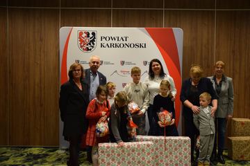 Noworoczna radość dzieci z rodzin zastępczych