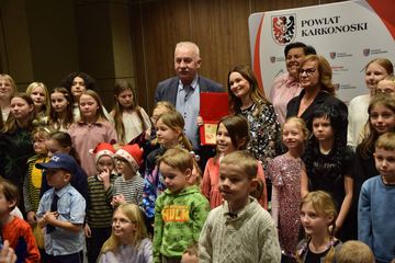 Noworoczna radość dzieci z rodzin zastępczych