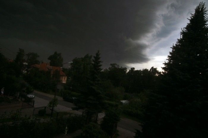Huragan nad Jelenią Górą – są ofiary w ludziach? – video
