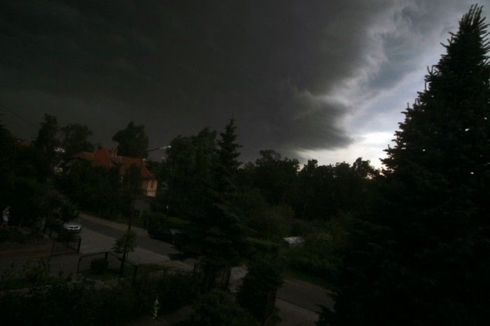 Huragan nad Jelenią Górą – są ofiary w ludziach? – video