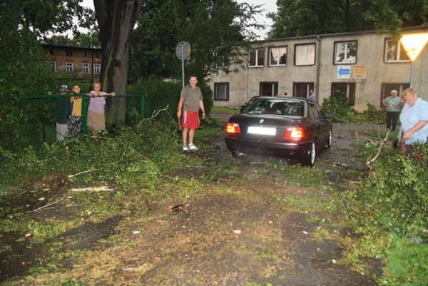 Huragan nad Jelenią Górą – są ofiary w ludziach? – video