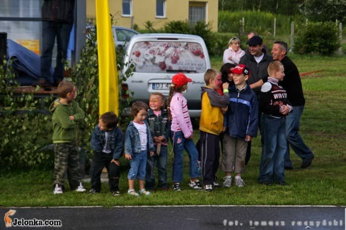 Roztańczone brzuchy w Dziwiszowie