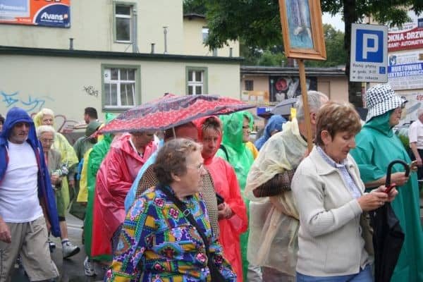 Pieszo do Częstochowy po łaski i w podzięce