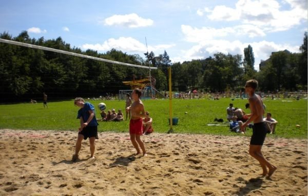 Wakacje z plażówką