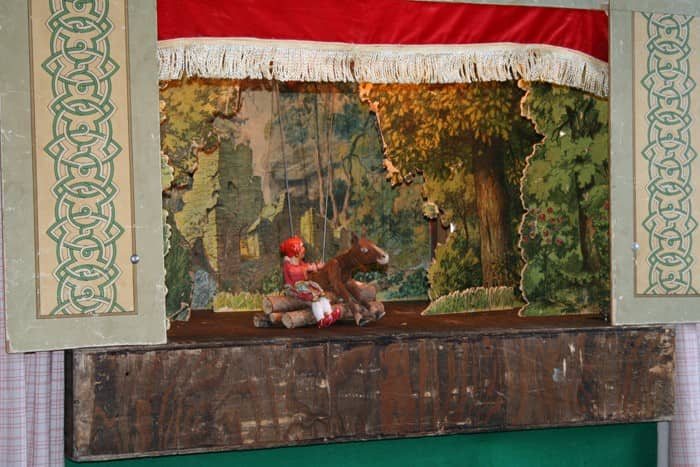 Barwne chwile z marionetkami